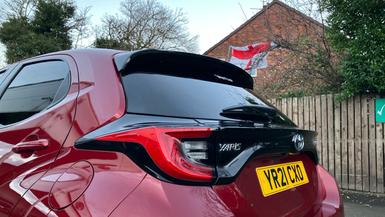 Toyota Yaris 1.5 Hybrid Design 5dr CVT Hybrid Hatchback